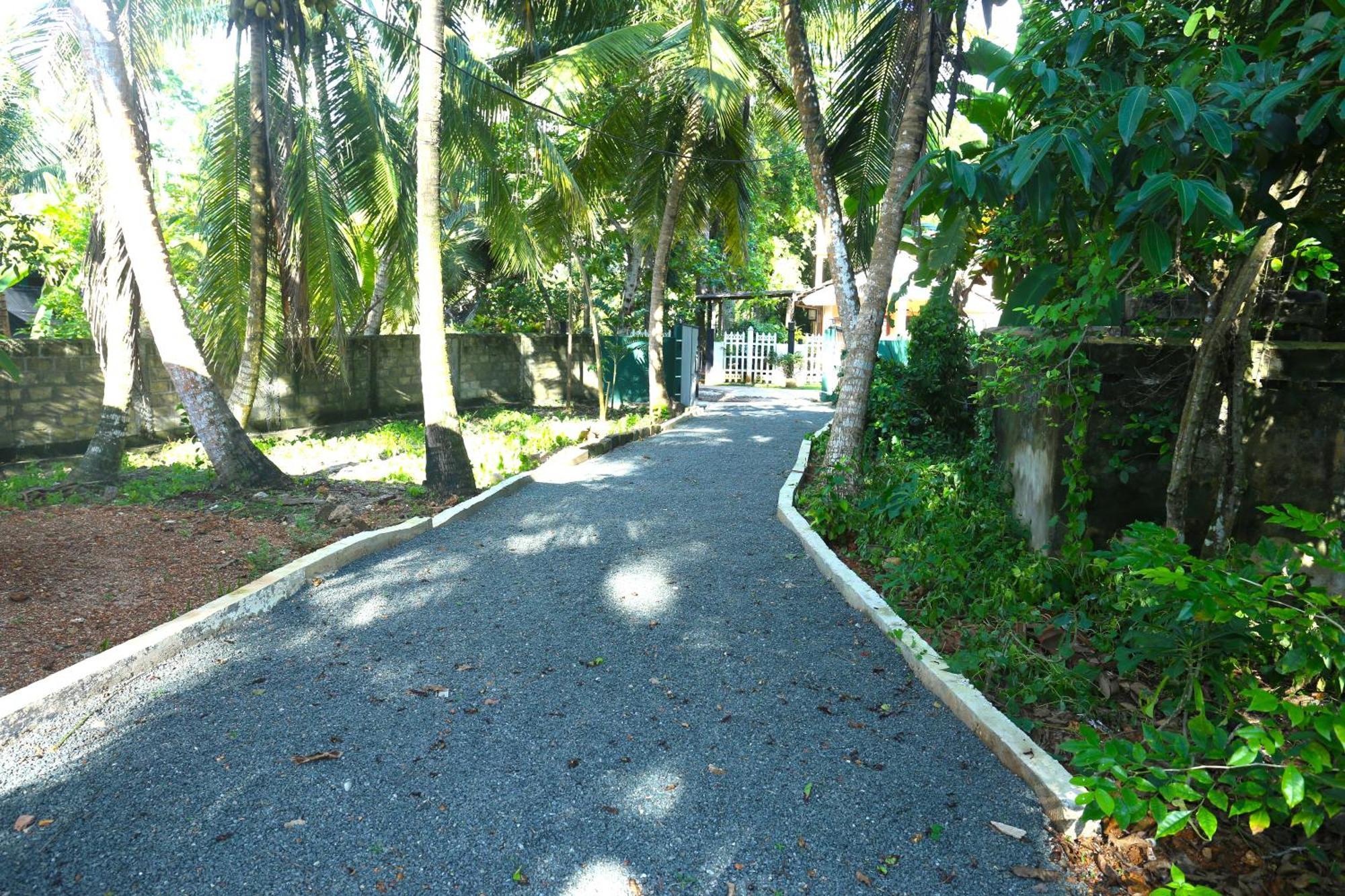 Sandy Palms Guesthouse Hikkaduwa Exterior photo